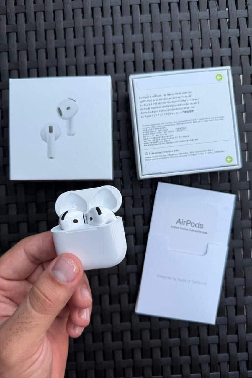 AirPods 4